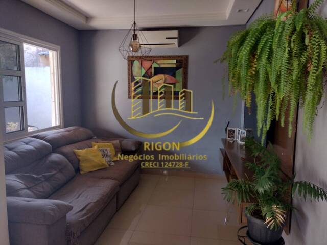 Casa para Venda em São José dos Campos - 4